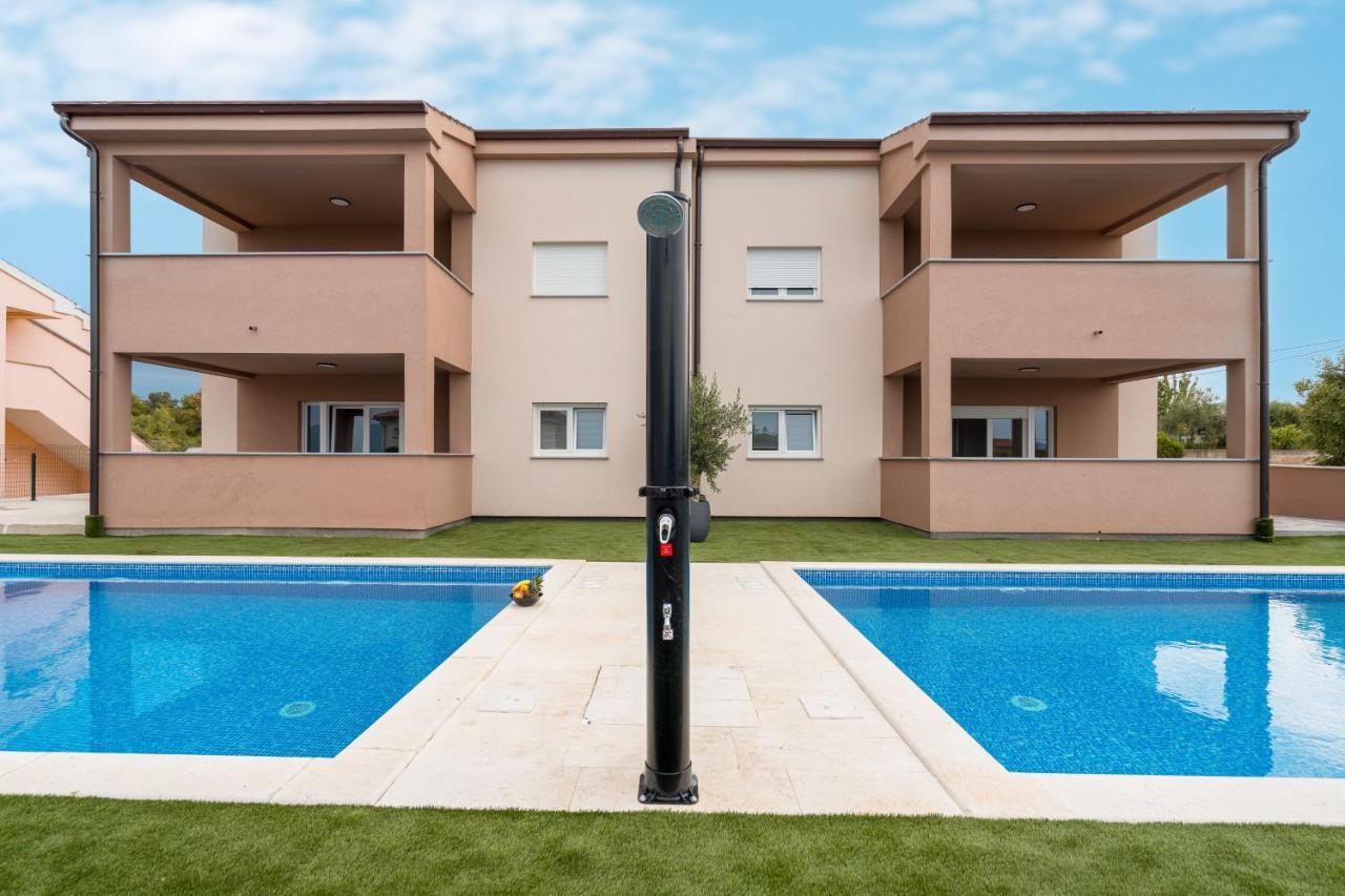Apartmani Villa Ruby Linardići Екстериор снимка