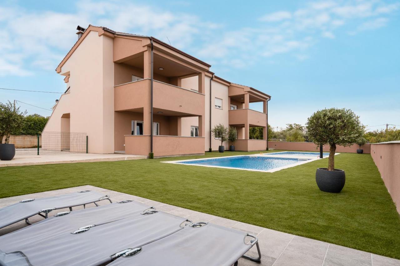 Apartmani Villa Ruby Linardići Екстериор снимка